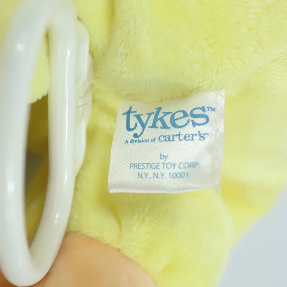 Tykes by Carters Yellow Cuddle Me Bow Duck Plush Musical Crib Pull Toy WORKS